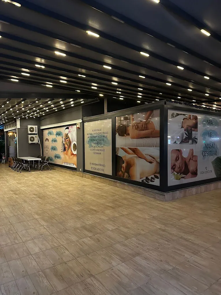 Aura Spa & Beauty akşam görünümü